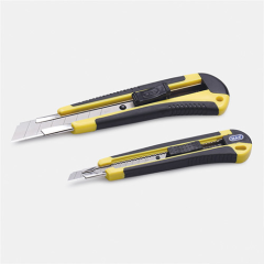 Maket Bıçağı, 18 mm Bıçak Ağzı